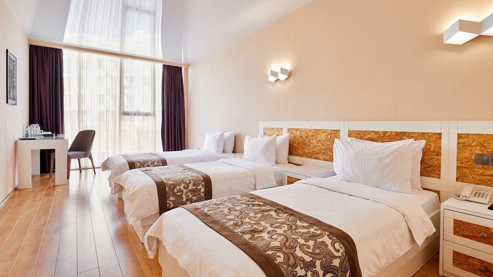 Iveria Inn Hotel Tbilisi Eksteriør bilde